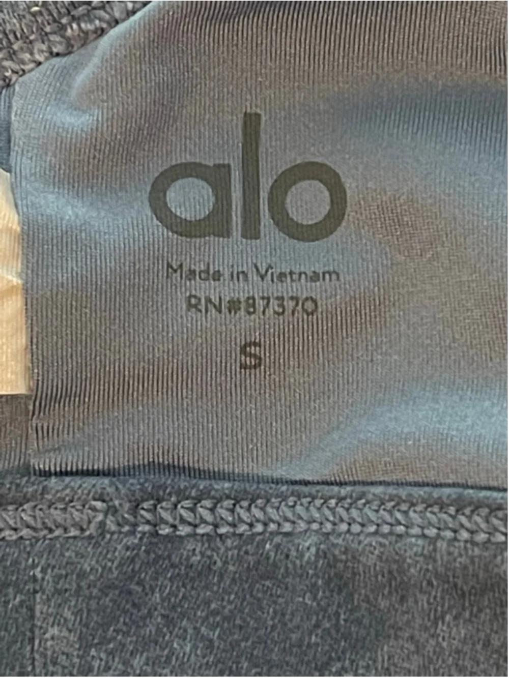 Alo Women’s Sunny Strappy Bra, Size Small, VGUC